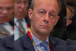 Merz se nenechal zastrašit a odmítl Američanům vydat zmrazená ruská aktiva. Evropa si je pohlídá sama, vzkázal